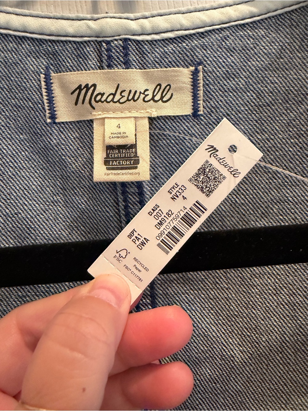 Madewell Denim Vest - Picture 12 of 12